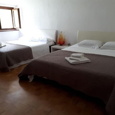 appartamenti B&B chez Patty Castel San Pietro Esterno foto
