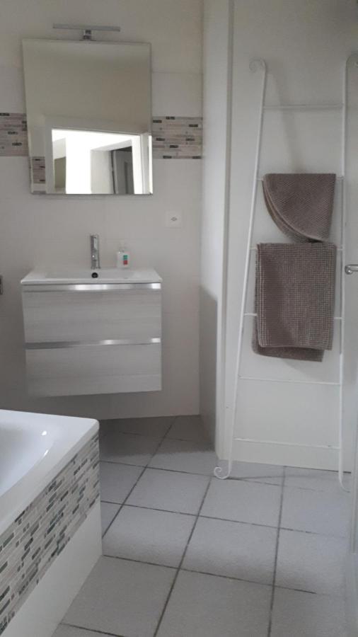 appartamenti B&B chez Patty Castel San Pietro Esterno foto