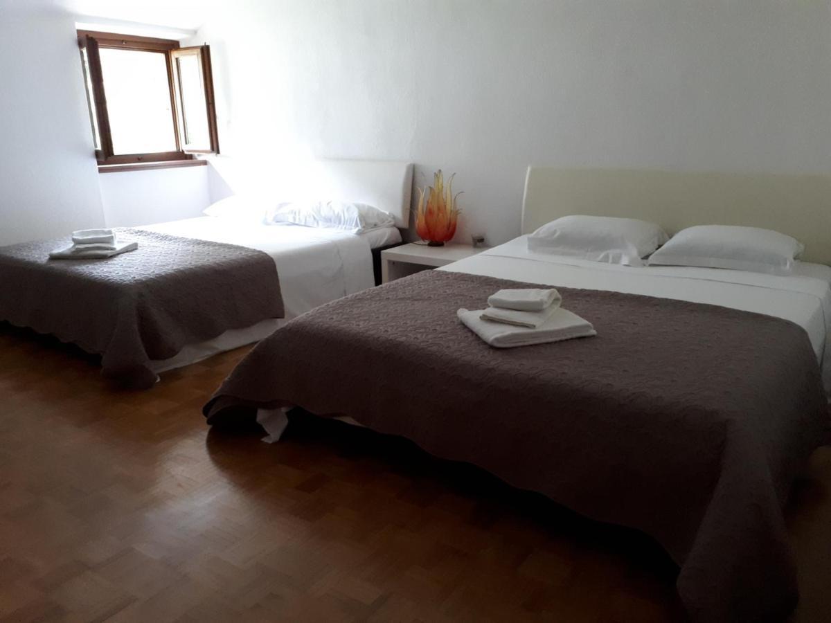 appartamenti B&B chez Patty Castel San Pietro Esterno foto